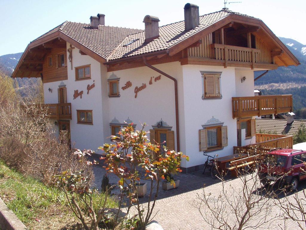 Garni Goccia D'Oro Hotel Cavalese Kültér fotó