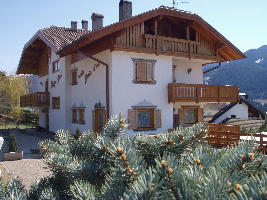Garni Goccia D'Oro Hotel Cavalese Kültér fotó